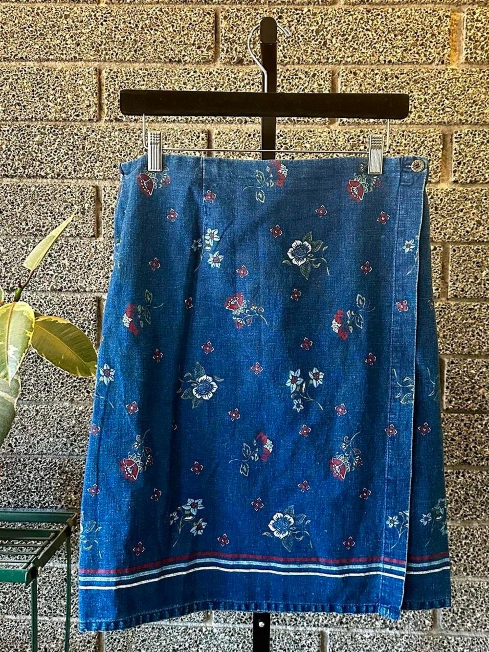 Vintage 90s Y2K Requirements Floral Denim Skirt